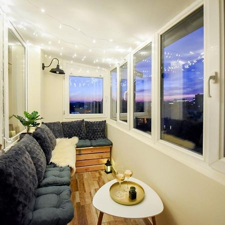 The Dream Apartment - Near Radisson Hotel Bucarest Extérieur photo