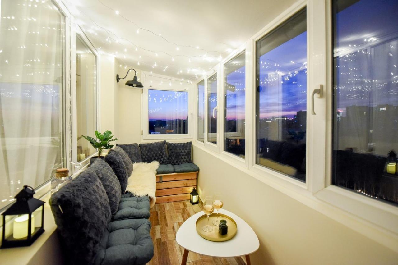 The Dream Apartment - Near Radisson Hotel Bucarest Extérieur photo